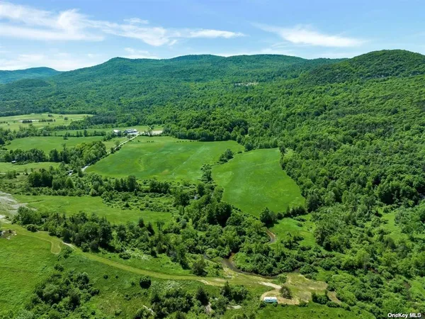 $950,000 | 729 State Highway 9N, Ticonderoga, NY 12883