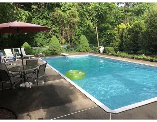 183 Kendall Road Tewksbury, MA 01876 - Photo 4 of 29 Gallery Image 4