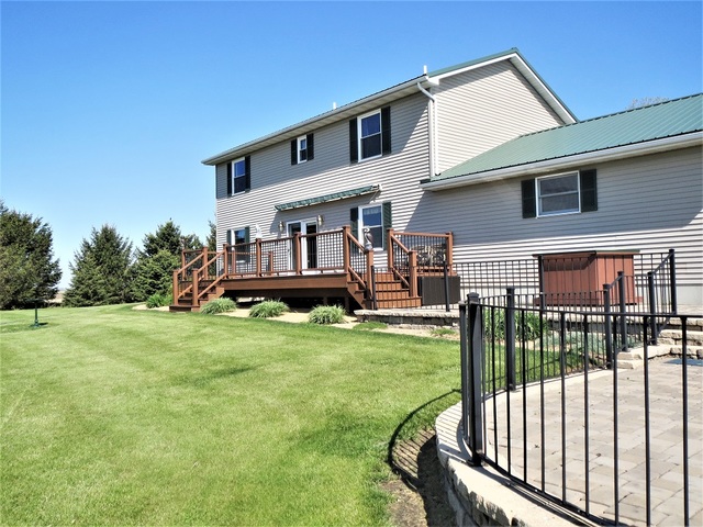 847 Lievan Road Dixon, IL 61021 - Photo 25 of 33
