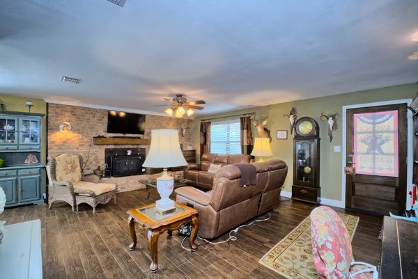 $369,000 | 385 Cedar Ridge, Hemphill, TX 75948