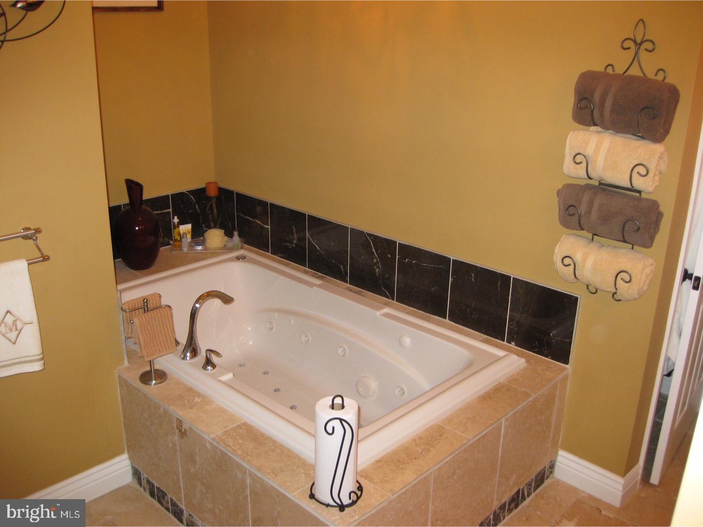 212 Hendricks Road Vineland, NJ 08360 - Photo 14 of 25 Bathroom