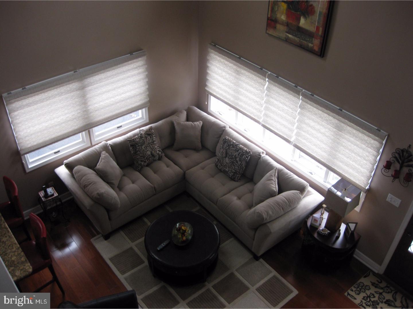 212 Hendricks Road Vineland, NJ 08360 - Photo 8 of 25 Living Room
