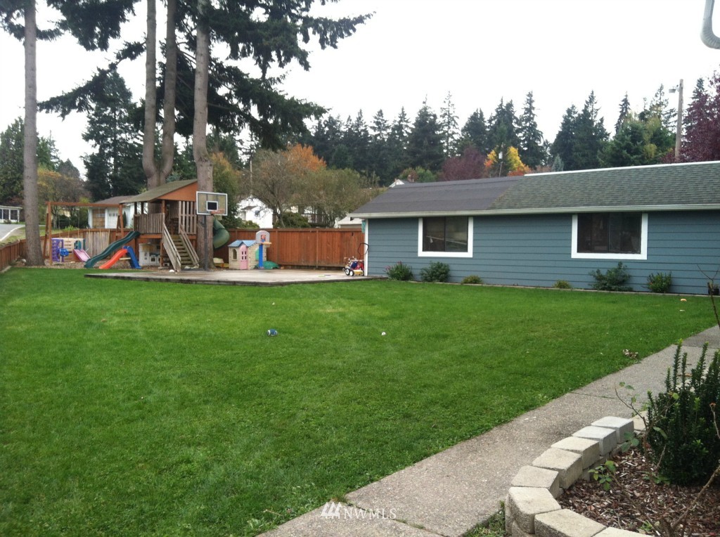 5622 Rockefeller Avenue Everett, WA 98203 - Photo 1 of 11 Gallery Image 1