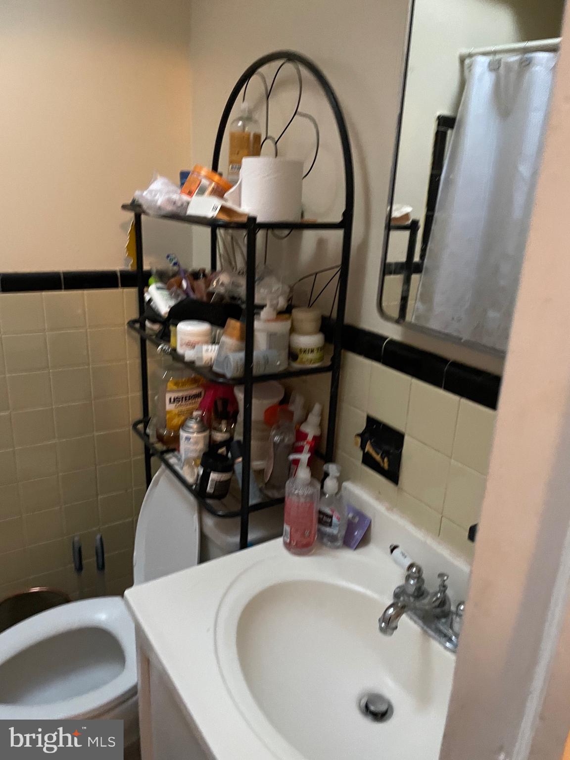 1028 South Lynbrook Road Darby, PA 19023 - Photo 20 of 31 Gallery Image 20