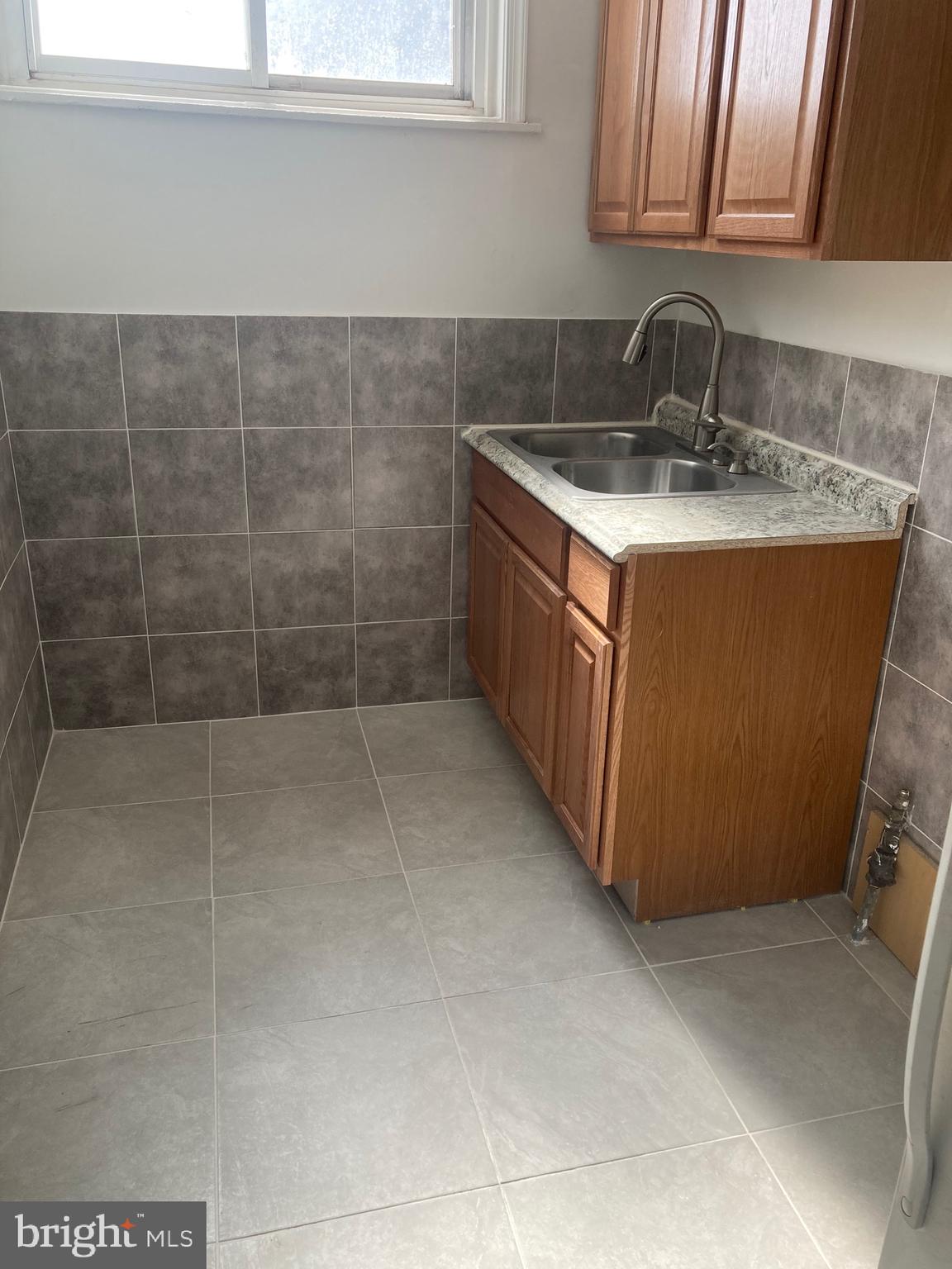 1028 South Lynbrook Road Darby, PA 19023 - Photo 3 of 31 Gallery Image 3