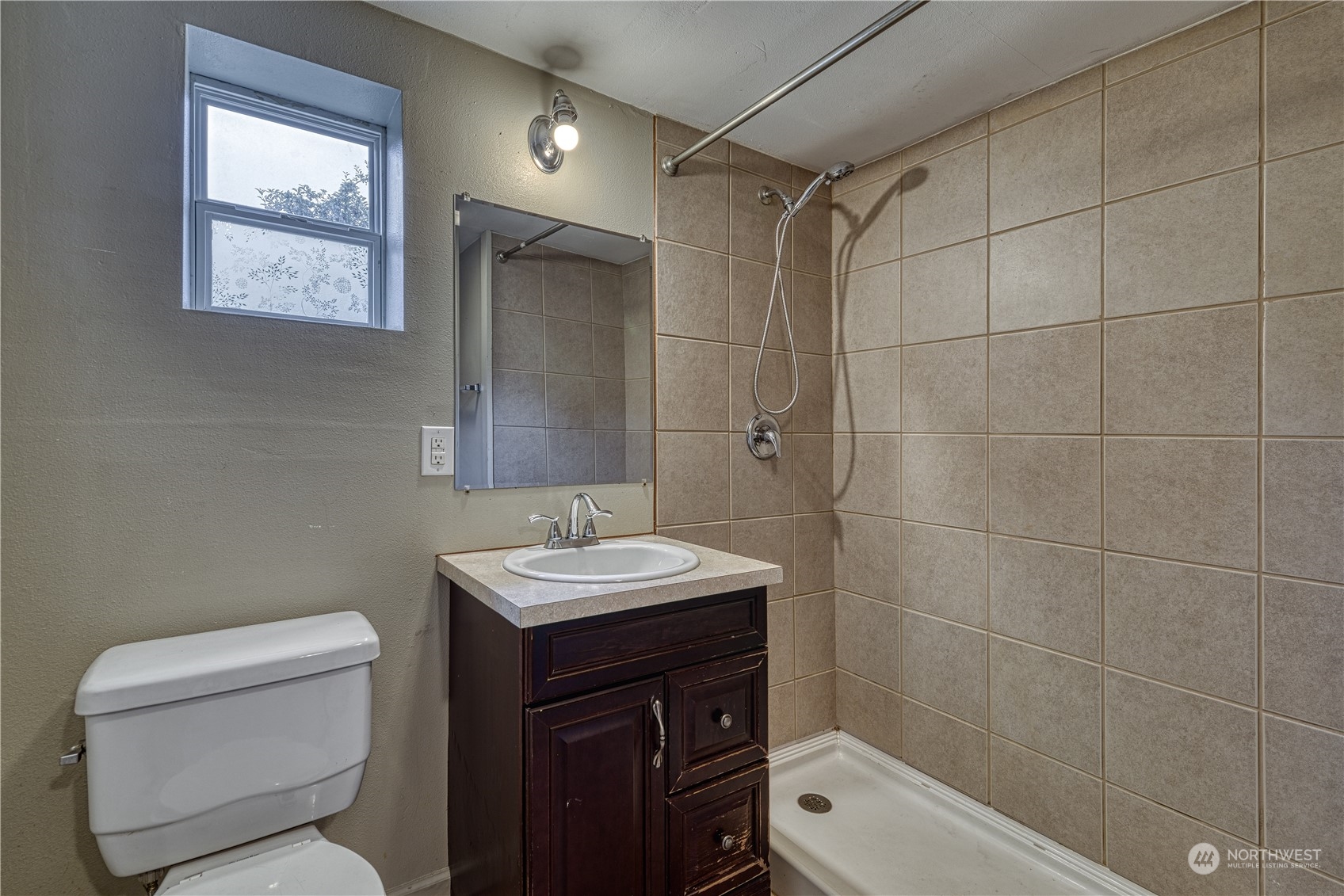 3420 Golf Club Road Bremerton, WA 98312 - Photo 14 of 20 Gallery Image 14