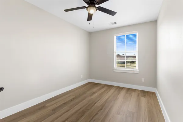 $1,900 | 3150 South Cleveland Street, Dayton, TX 77535