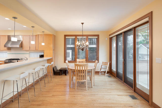 226 Spring Avenue Naperville, IL 60540 - Photo 11 of 42