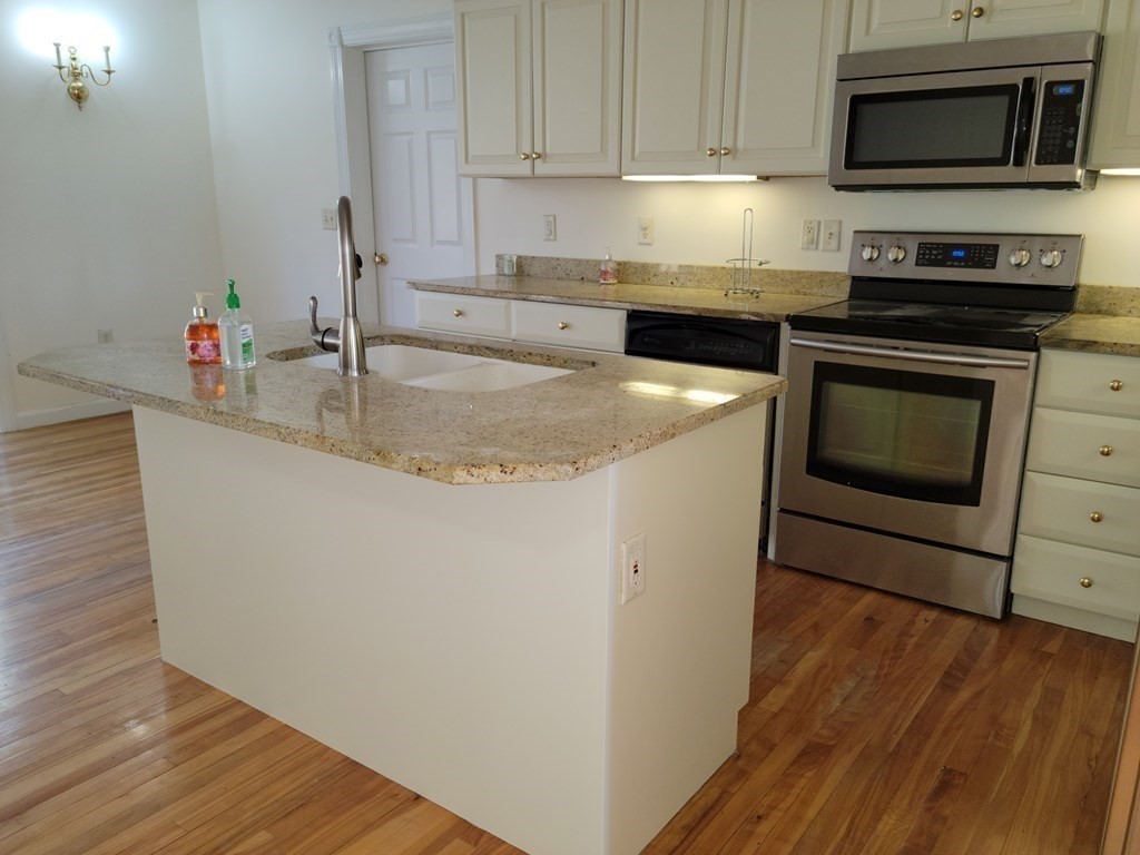 41 Shattuck Road Hadley, MA 01035 - Photo 7 of 34