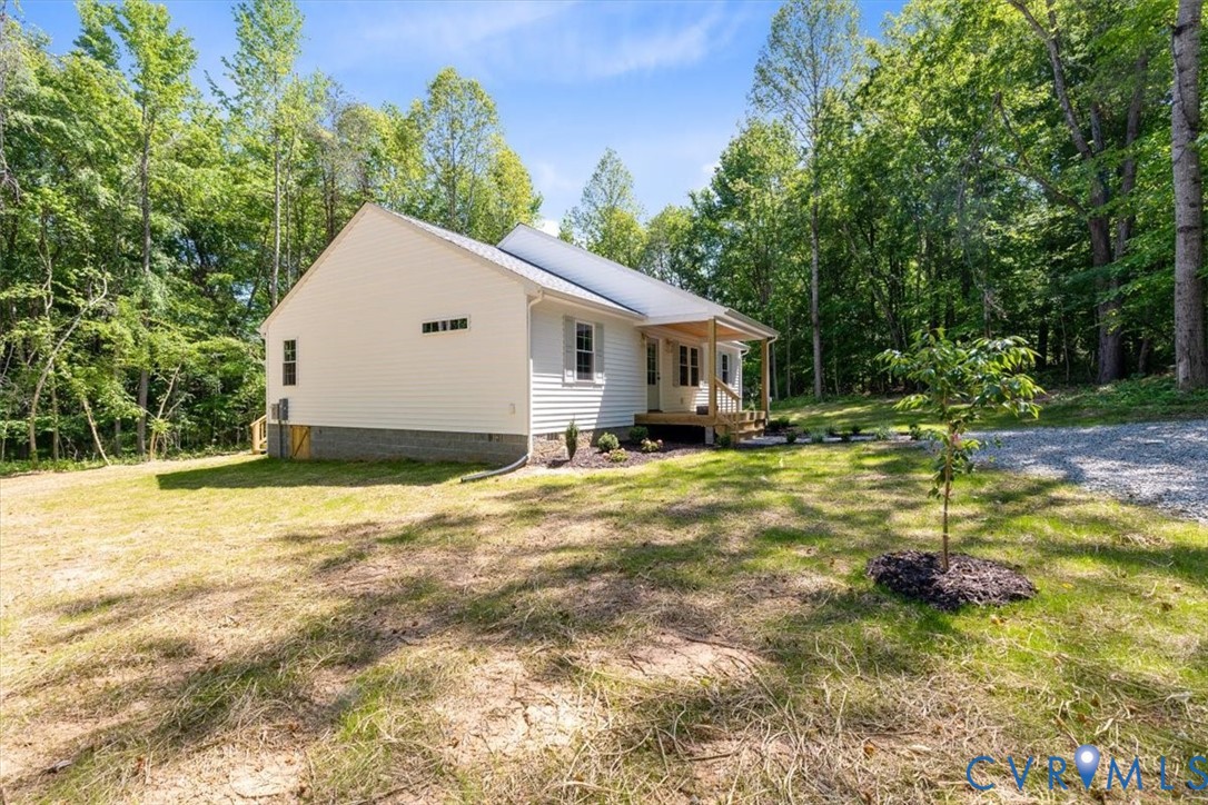 5904 Old Buckingham Road Powhatan, VA 23139 - Photo 33 of 38