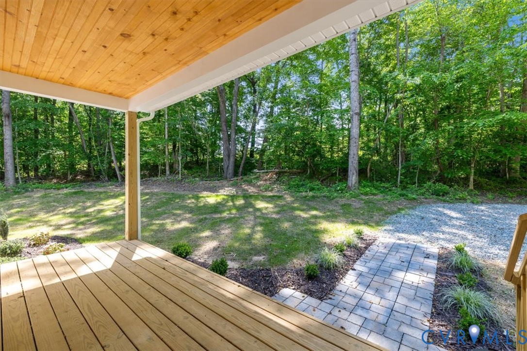 5904 Old Buckingham Road Powhatan, VA 23139 - Photo 4 of 38