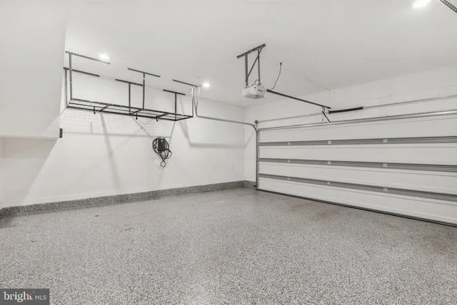 $5,500 | 3212 Evergreen Walk, Philadelphia, PA 19125