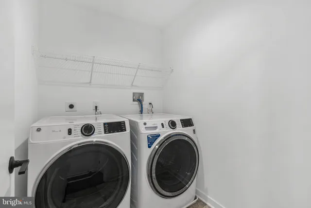 $5,500 | 3212 Evergreen Walk, Philadelphia, PA 19125