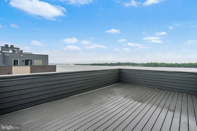 $5,500 | 3212 Evergreen Walk, Philadelphia, PA 19125