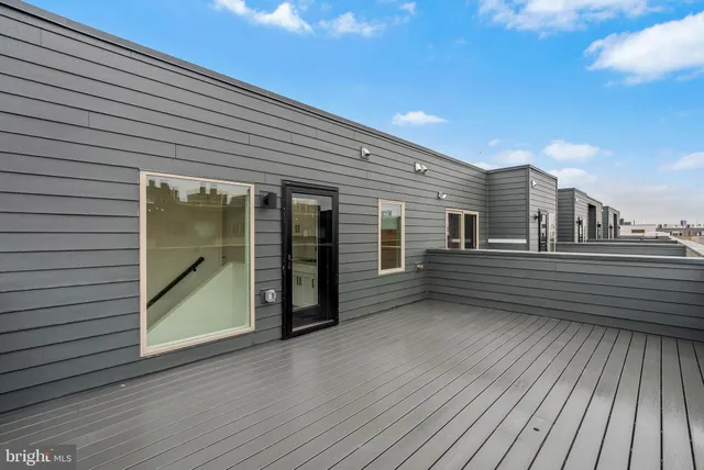 $5,500 | 3212 Evergreen Walk, Philadelphia, PA 19125