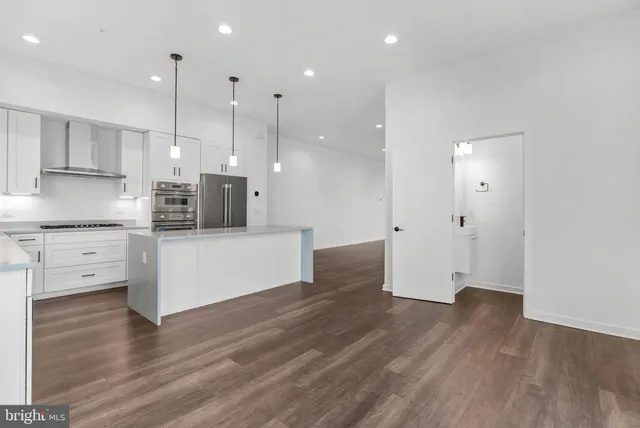 $5,500 | 3212 Evergreen Walk, Philadelphia, PA 19125