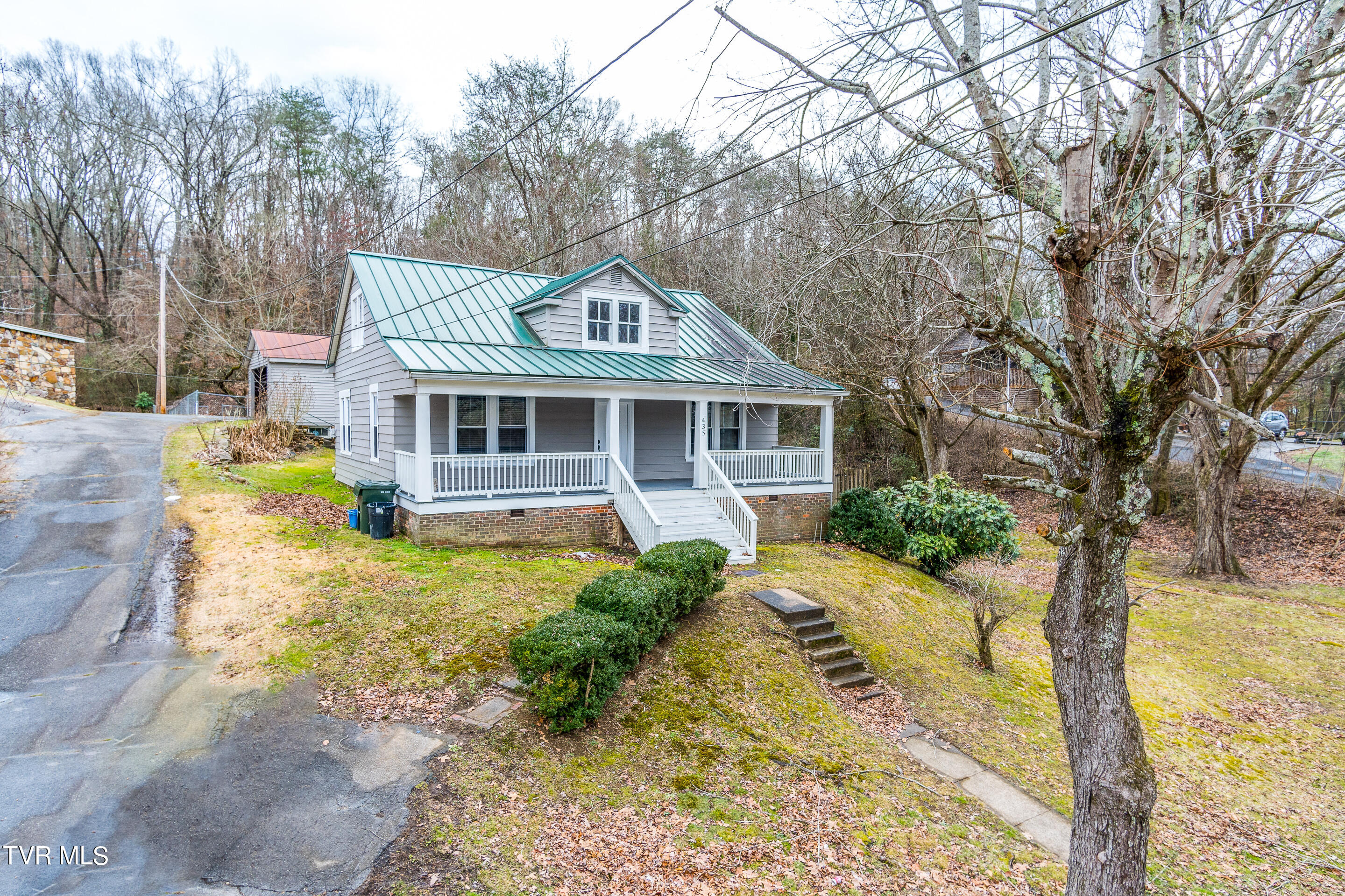 435 North Street Newport, TN 37821 - Photo 2 of 46 exterior-7