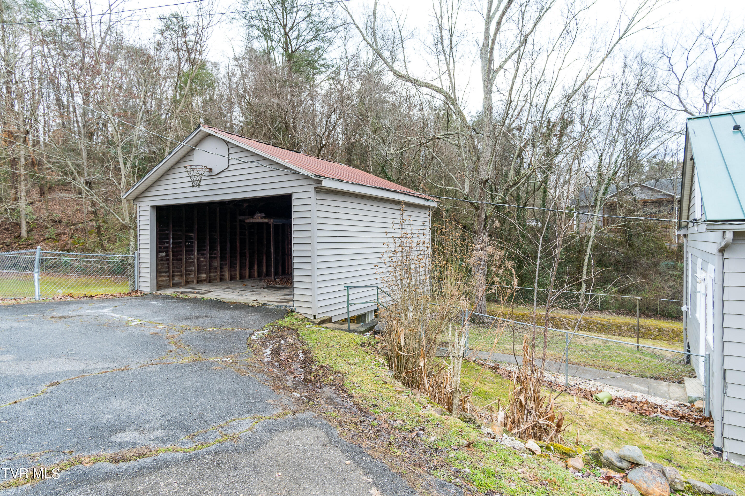 435 North Street Newport, TN 37821 - Photo 27 of 46 exterior-14