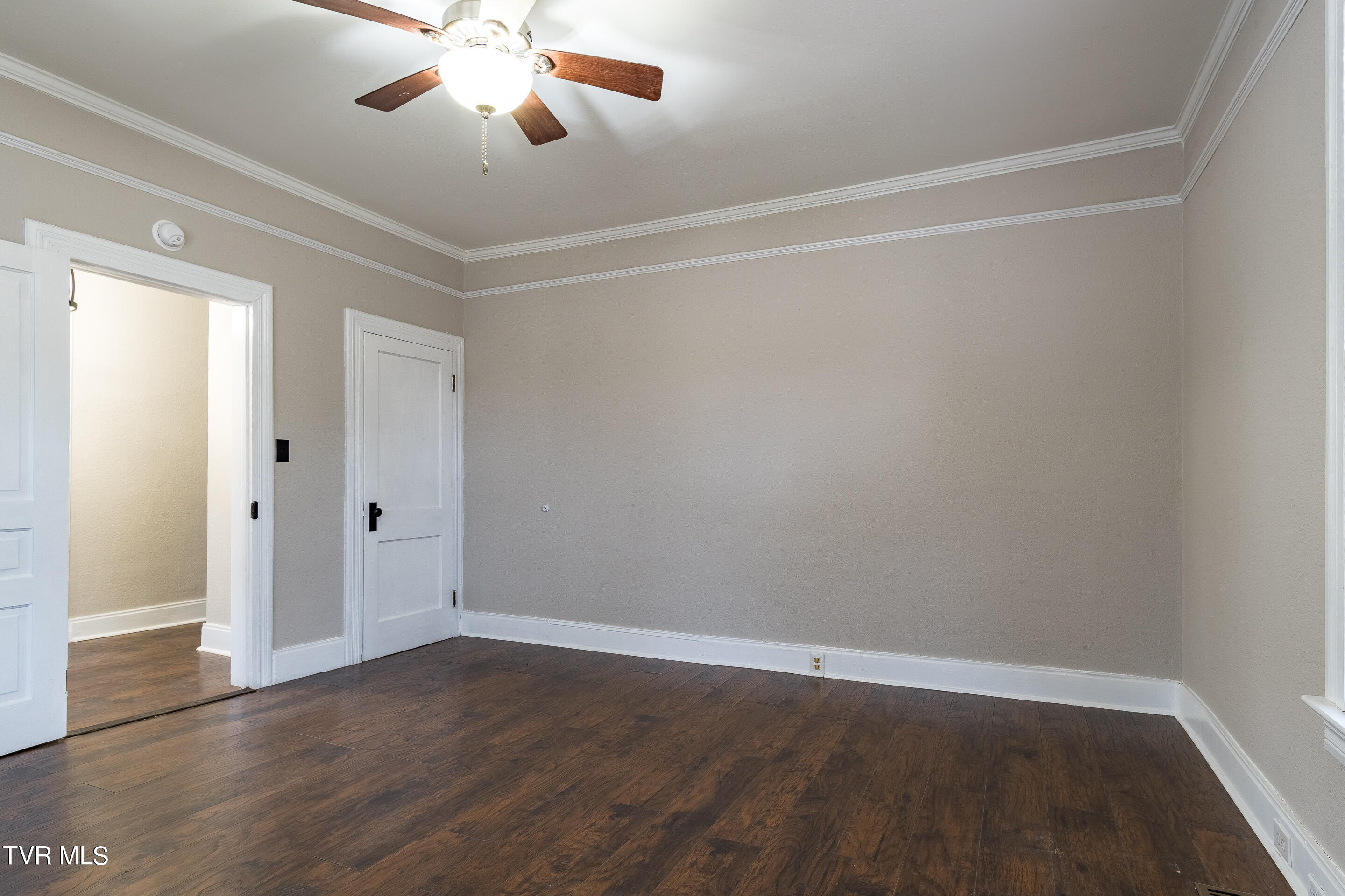 435 North Street Newport, TN 37821 - Photo 32 of 46 interior-22