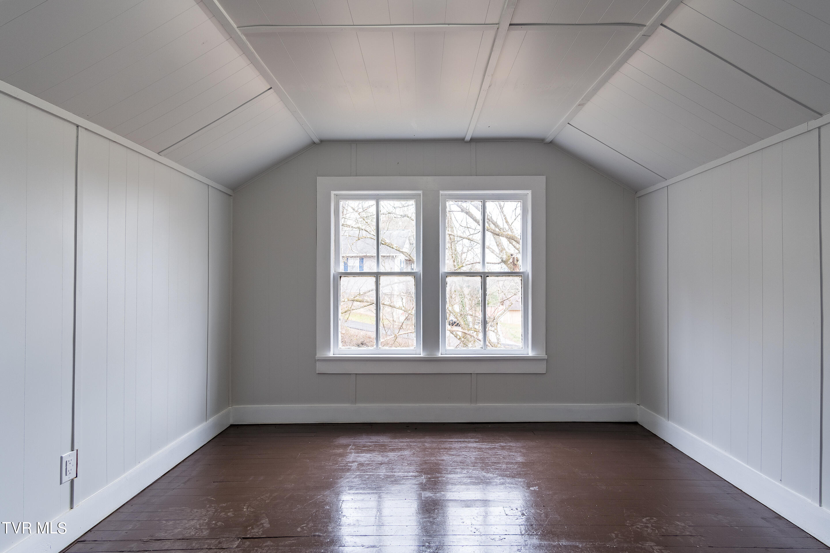 435 North Street Newport, TN 37821 - Photo 46 of 46 interior-30