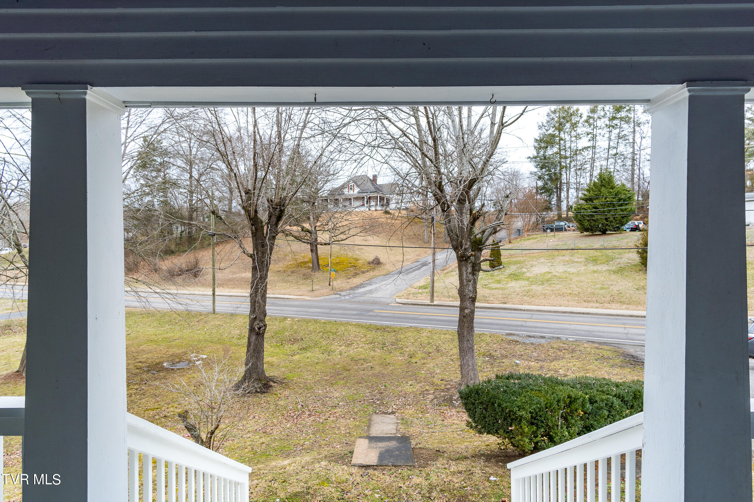 435 North Street Newport, TN 37821 - Photo 9 of 46 exterior-11