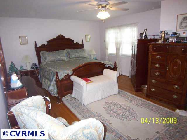 11300 Chalkley Road Chester, VA 23831 - Photo 3 of 7 Other - Master bedroom