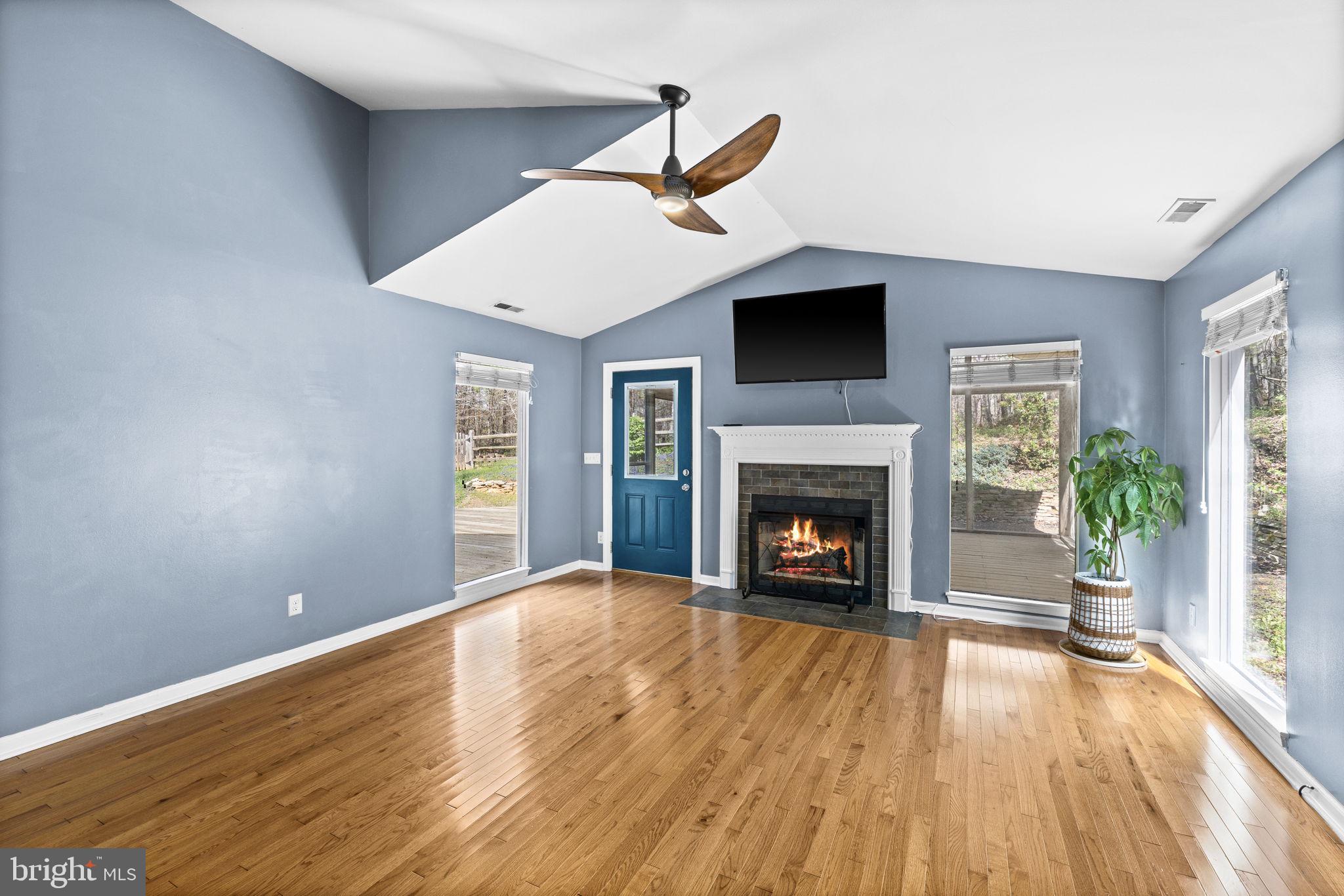 79 East Cedar Drive Ruckersville, VA 22968 - Photo 21 of 64 Family Room