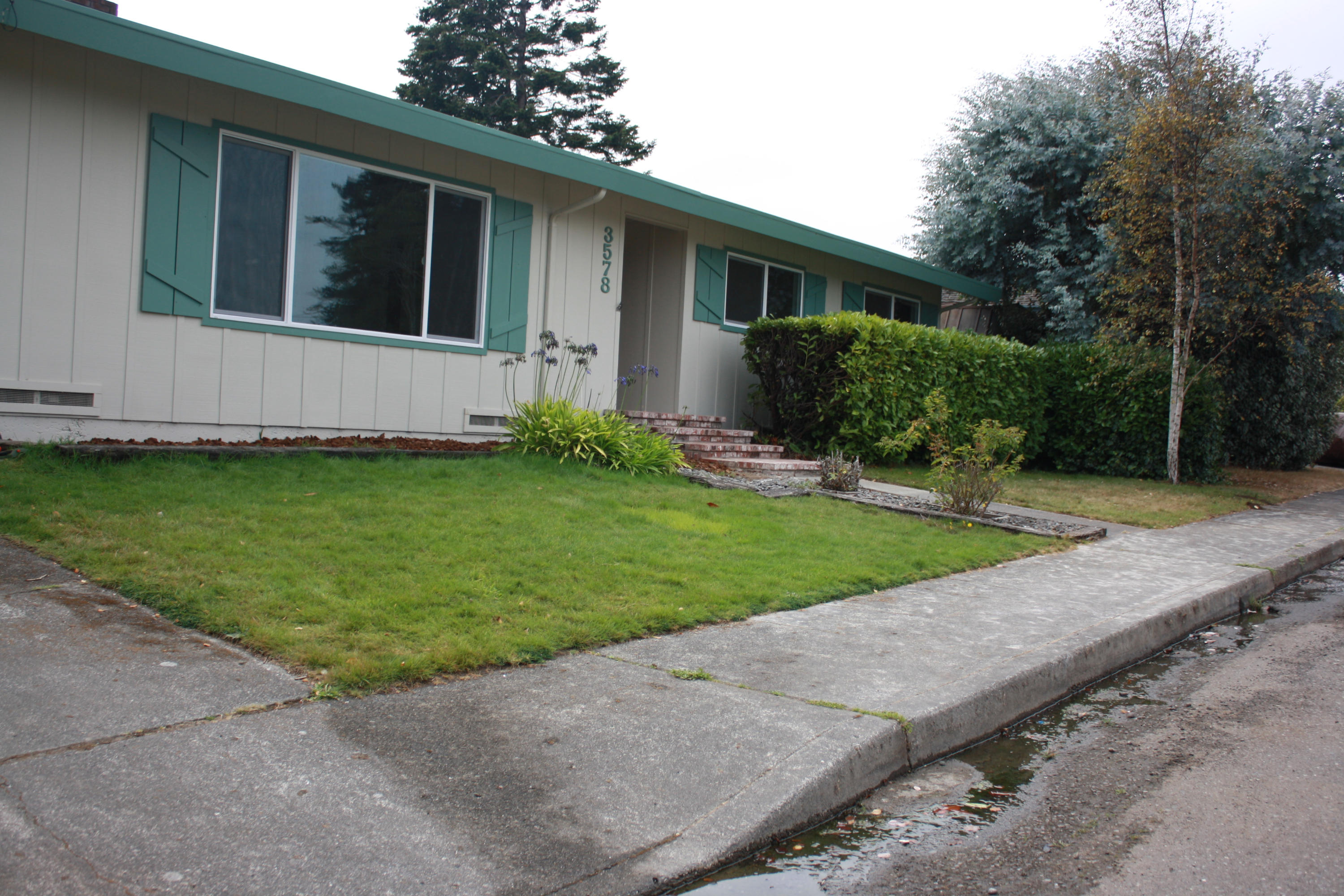 3578 Edgewood Road Eureka, CA 95501 - Photo 2 of 15 Gallery Image 2