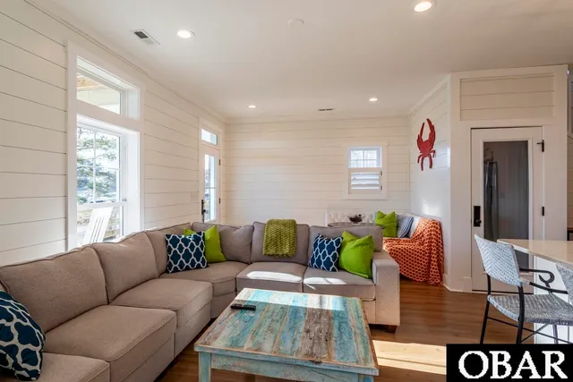 $849,000 | 119 Gilbert Street, Manteo, NC 27954