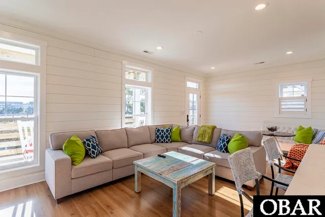 $849,000 | 119 Gilbert Street, Manteo, NC 27954