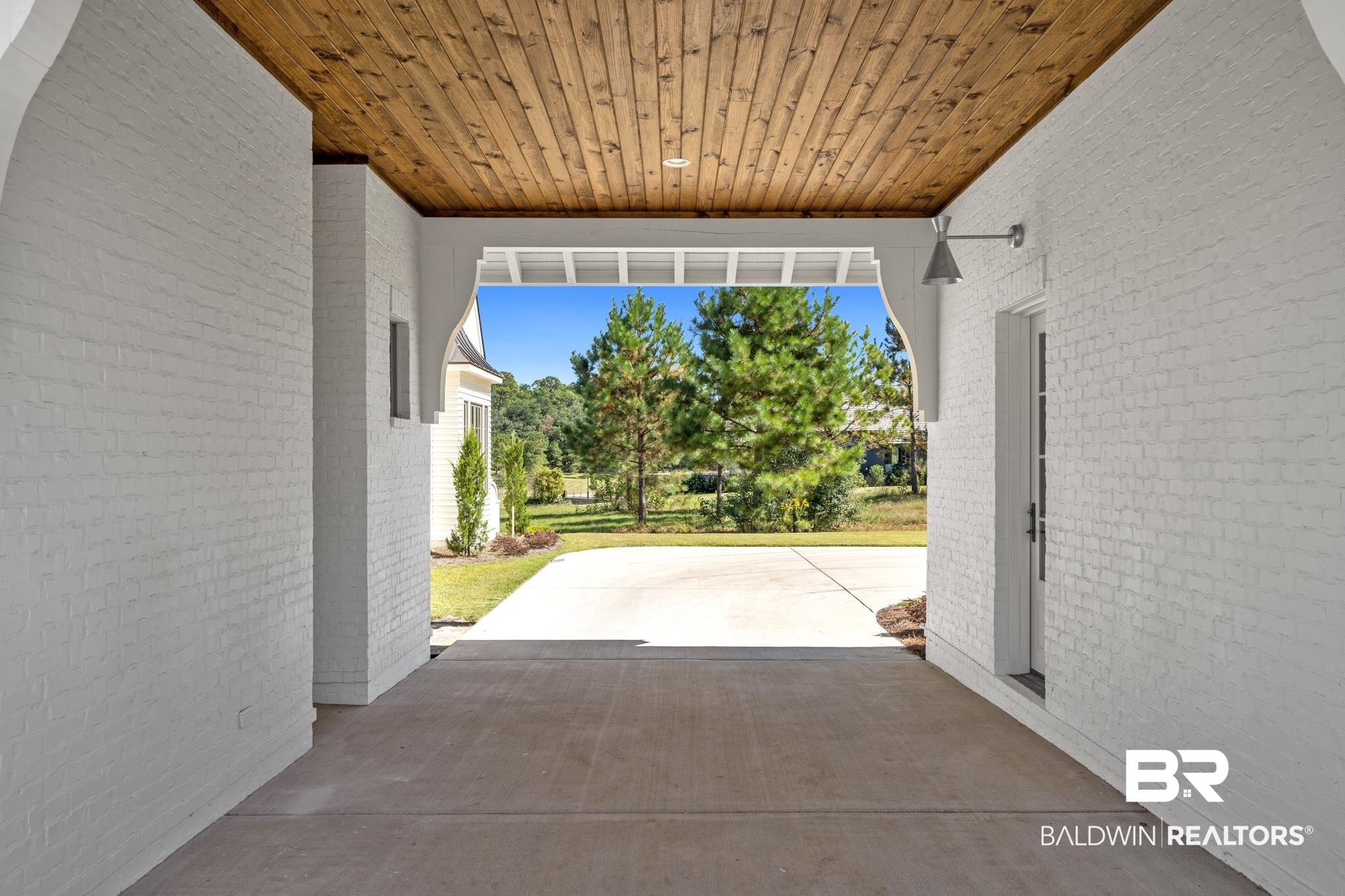 210 Castlands Court Fairhope, AL 36532 - Photo 5 of 50 Porte Cochere