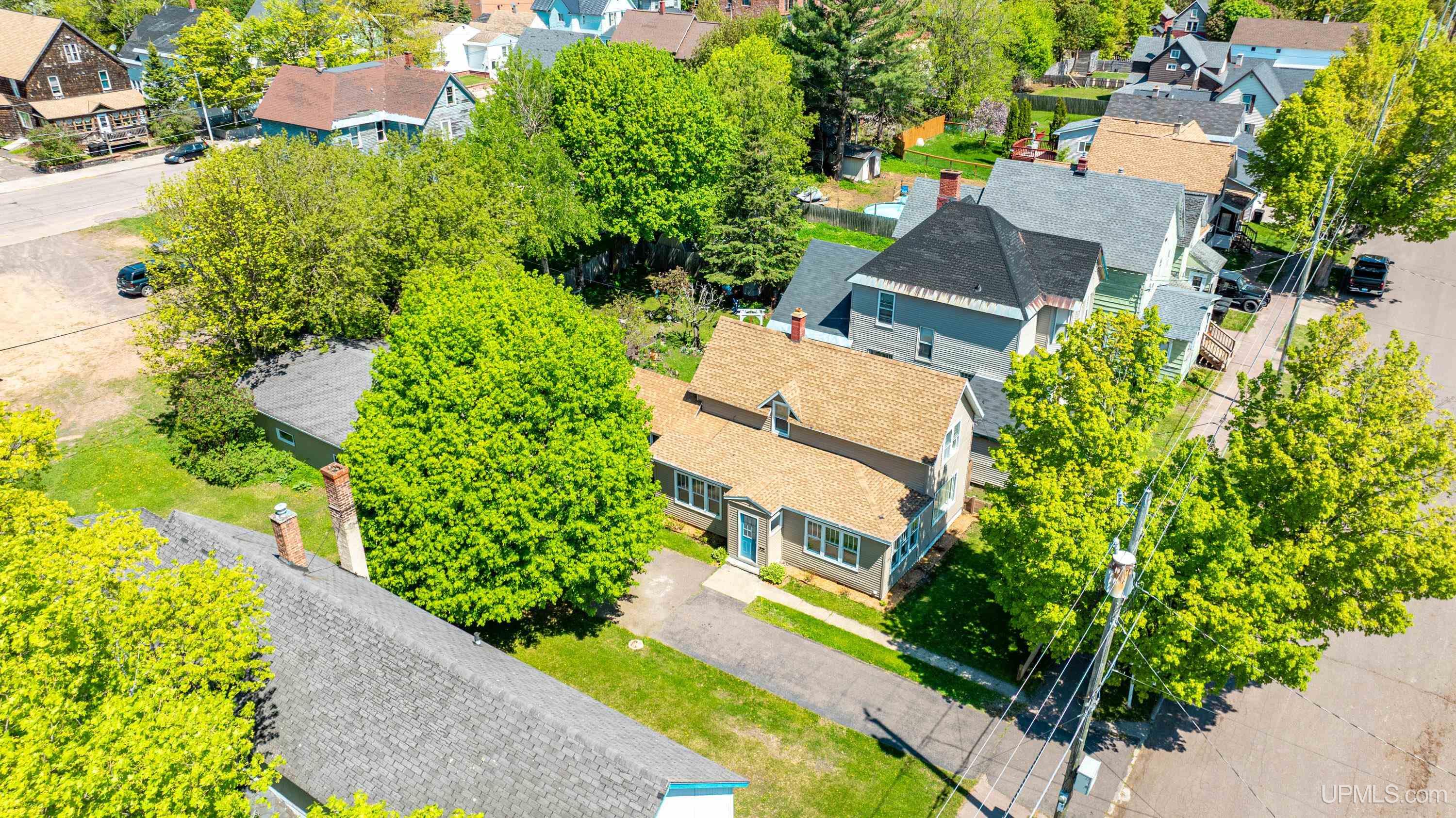 237 Kearsarge Street Calumet, MI 49913 - Photo 78 of 79