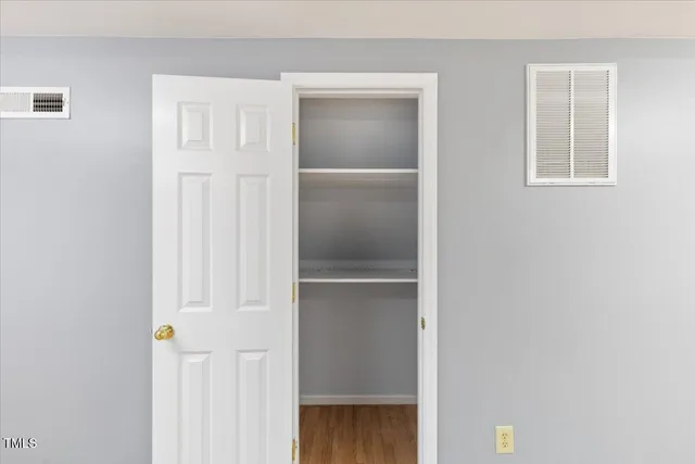 $1,300 | 200 North Churton Street, Unit 200, Hillsborough, NC 27278