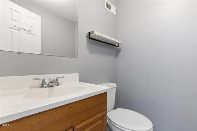 $1,300 | 200 North Churton Street, Unit 200, Hillsborough, NC 27278