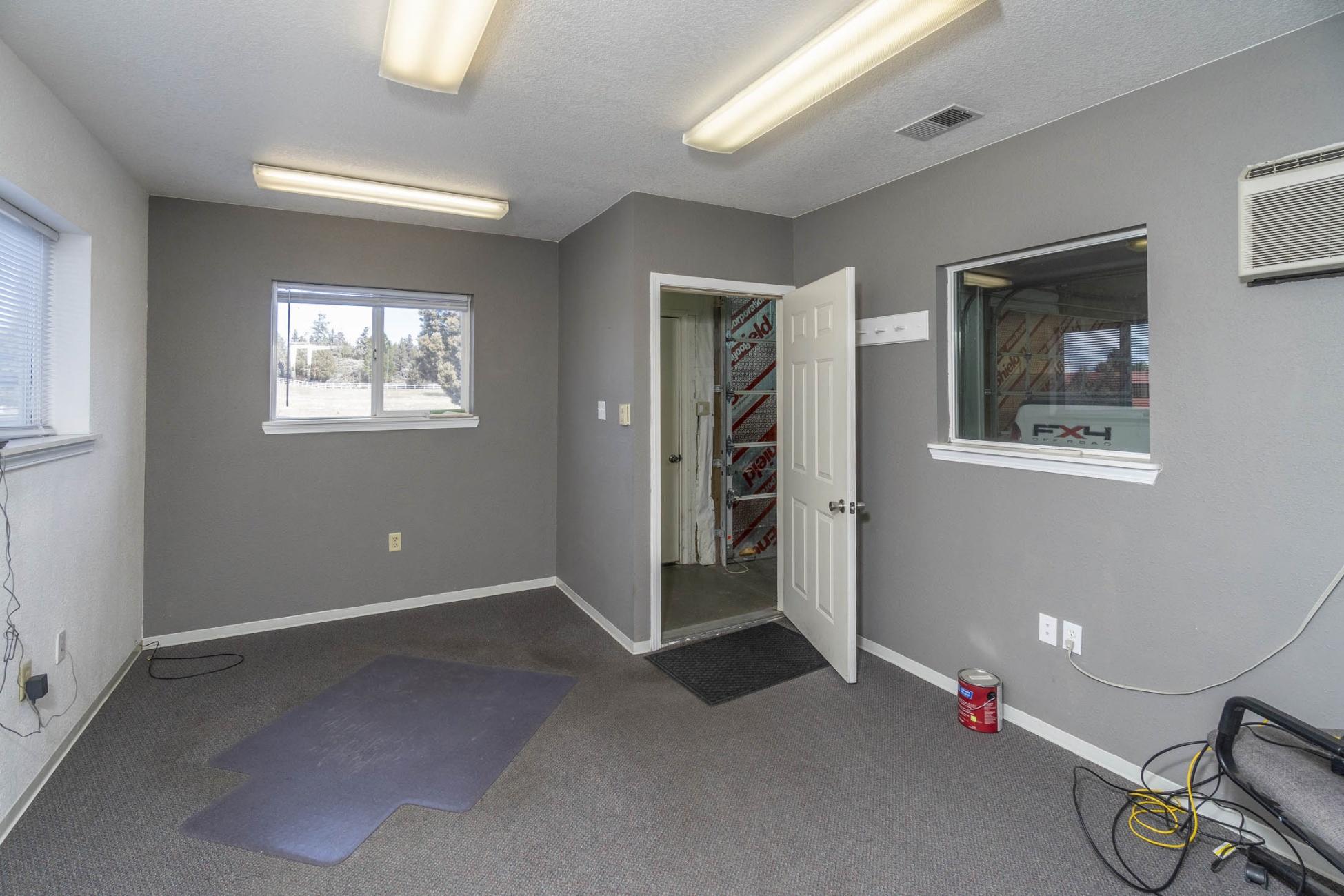 21620 Rickard Road Bend, OR 97702 - Photo 35 of 49 batch_34