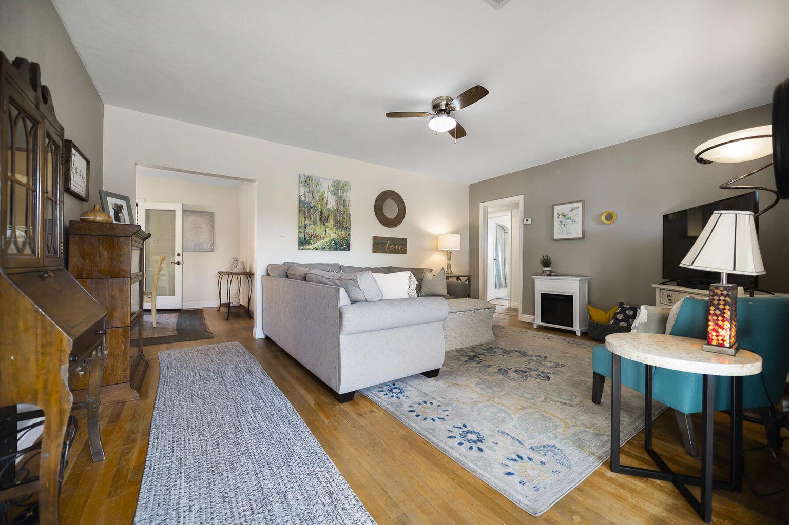 327 Channing Way Exeter, CA 93221 - Photo 9 of 48 20220303172421970332000000-o