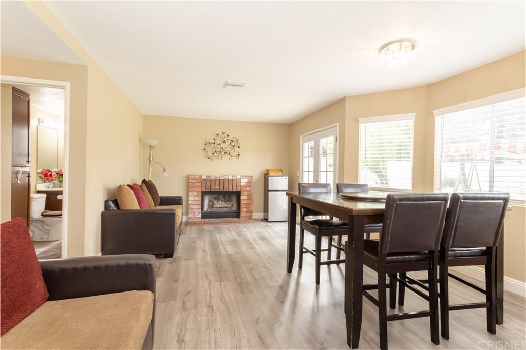 44015 Sorrell Lane Lancaster, CA 93535 - Photo 5 of 32