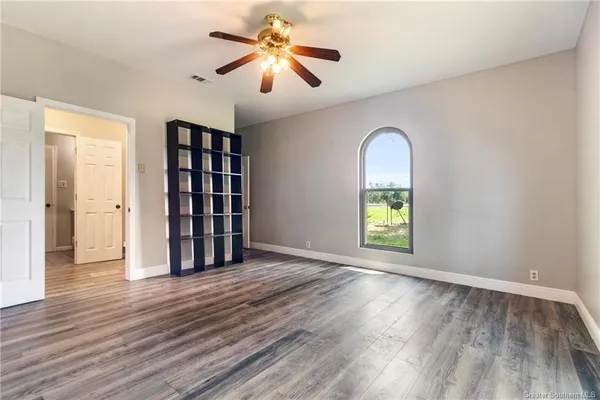 $209,999 | 24145 Highway 383, Iowa, LA 70647