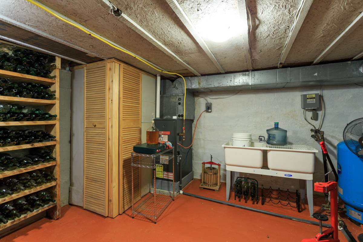 1093 Yager Road Luray, VA 22835 - Photo 21 of 38 Gallery Image 21
