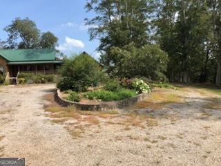 551 P Road Toccoa, GA 30577 - Photo 121 of 124 Circle driveway