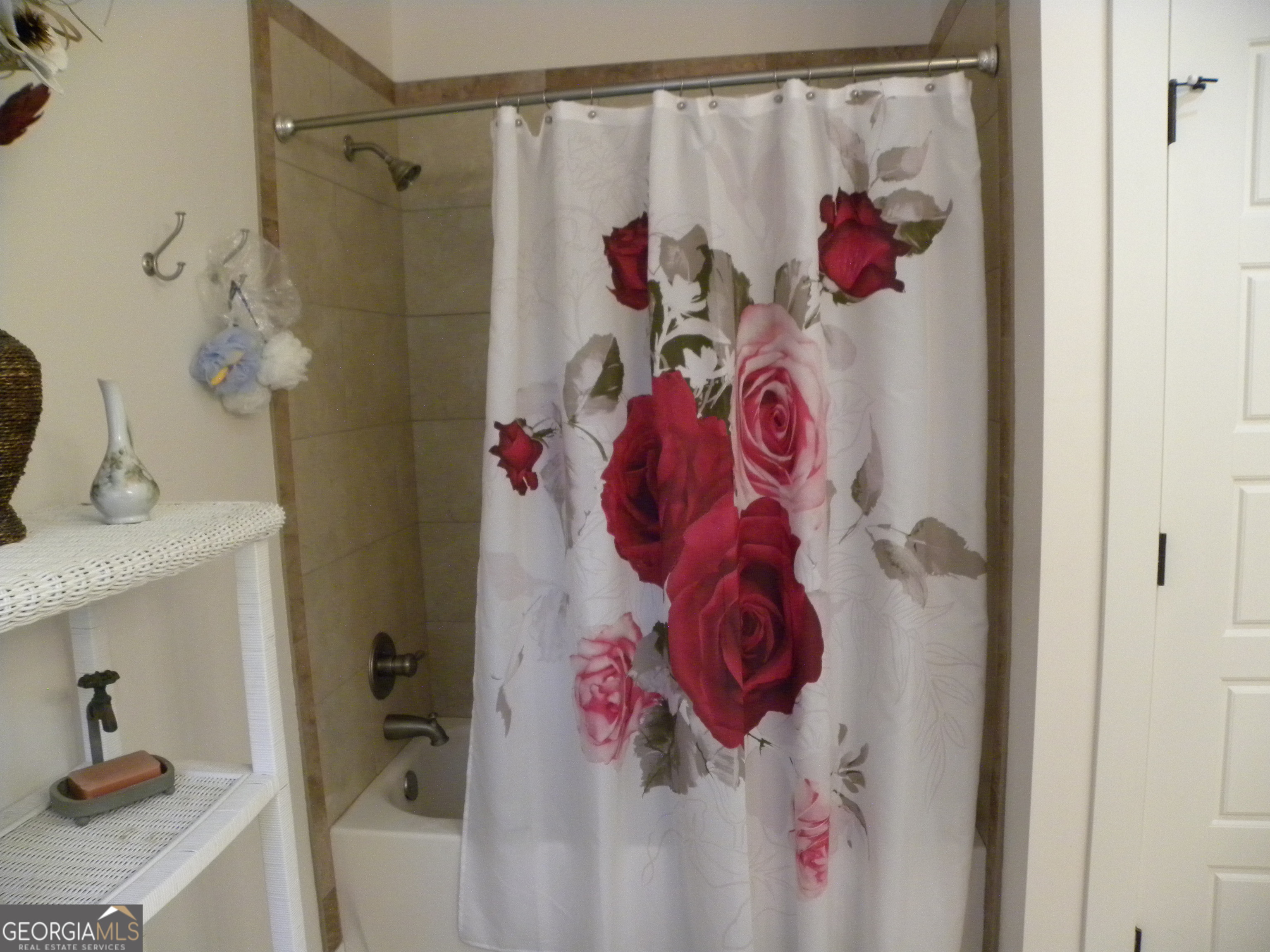 551 P Road Toccoa, GA 30577 - Photo 34 of 124 All bathrooms are ceramic tile