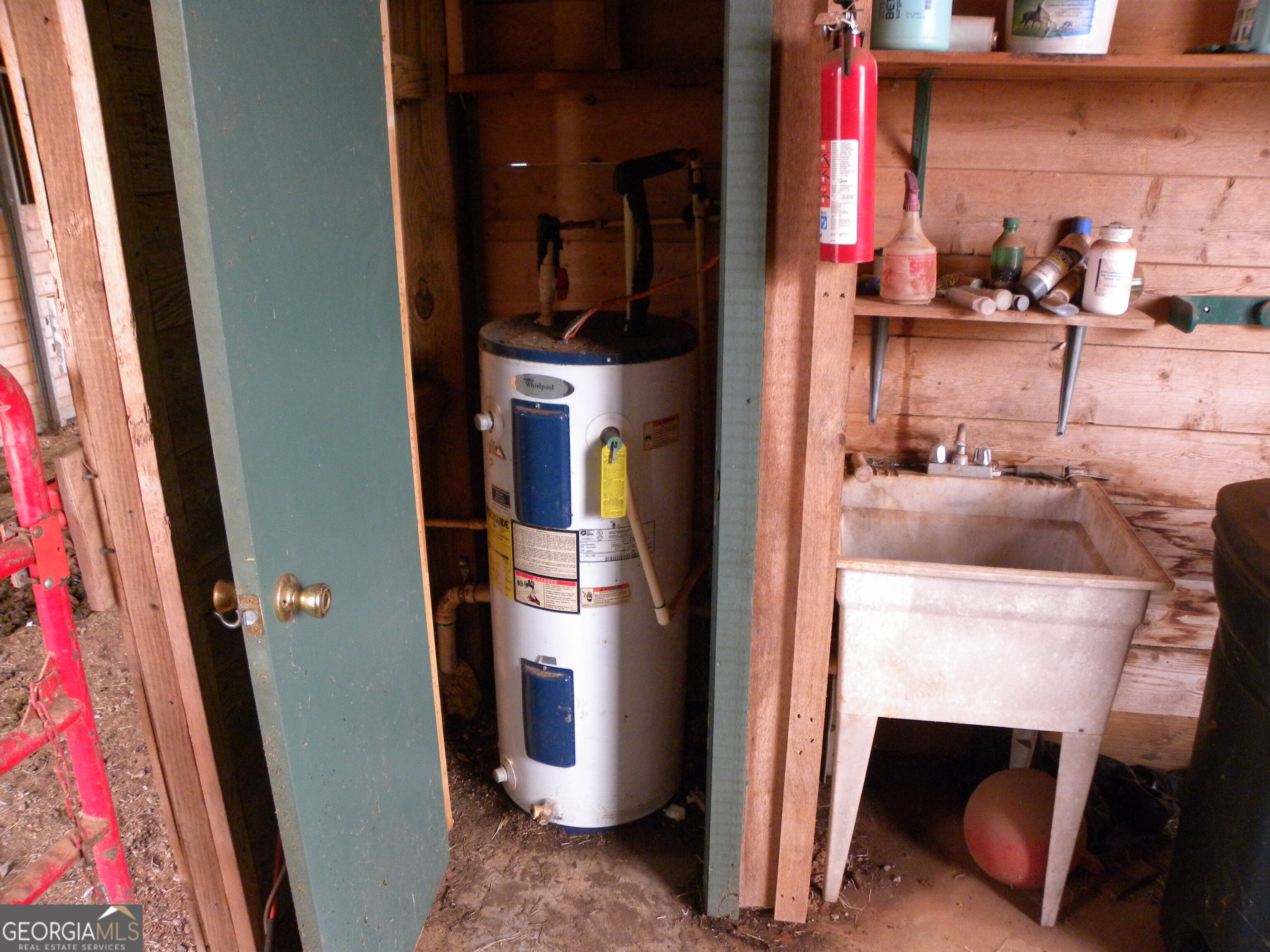 551 P Road Toccoa, GA 30577 - Photo 84 of 124 Yes! Hot and cold water in the barn!