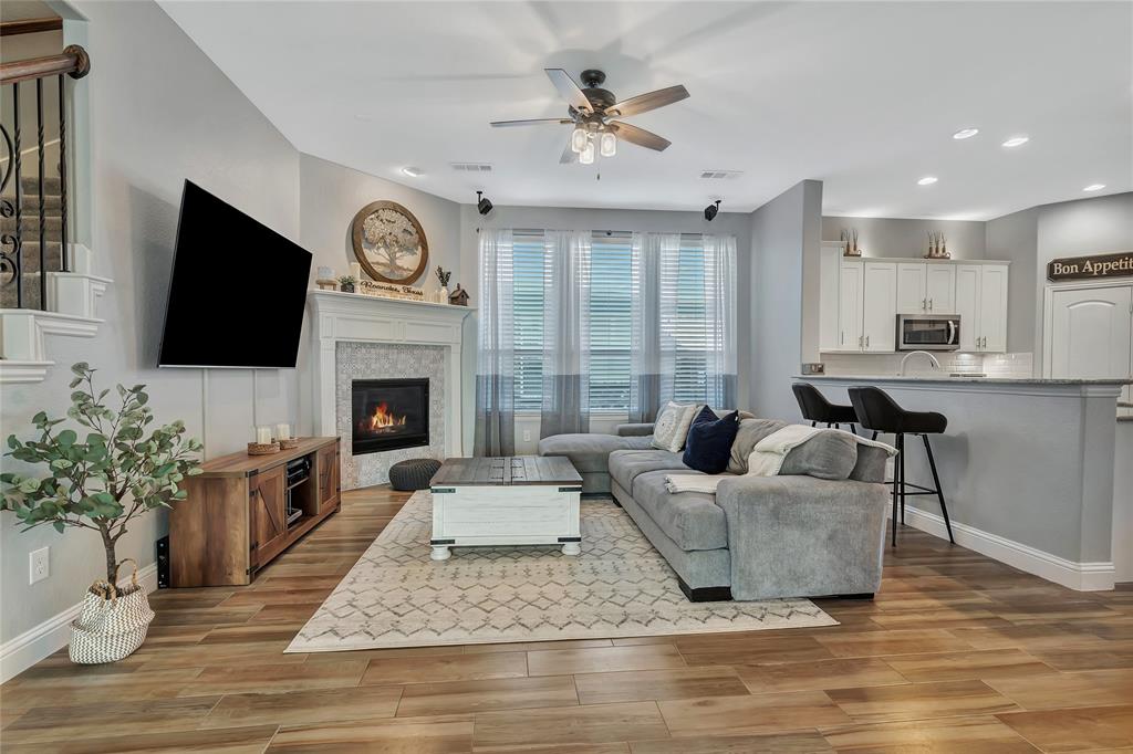 15420 Elm Bluff Way Fort Worth, TX 76262 - Photo 11 of 40