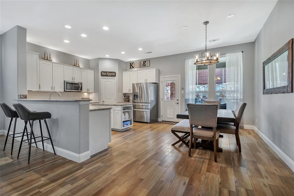 15420 Elm Bluff Way Fort Worth, TX 76262 - Photo 16 of 40