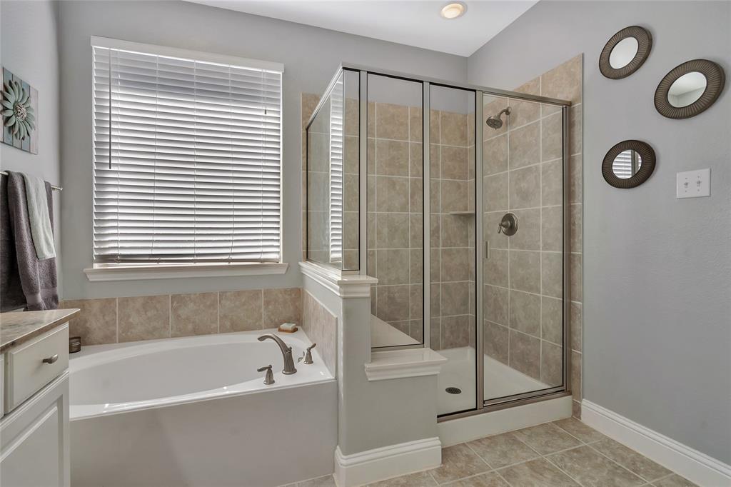 15420 Elm Bluff Way Fort Worth, TX 76262 - Photo 24 of 40