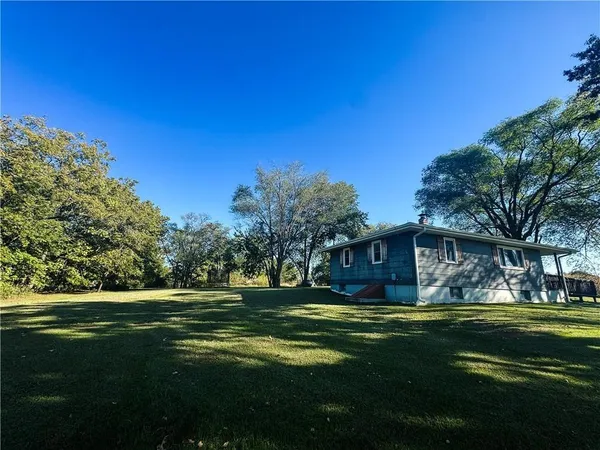 $190,000 | 13278 Liv 432, Dawn, MO 64638