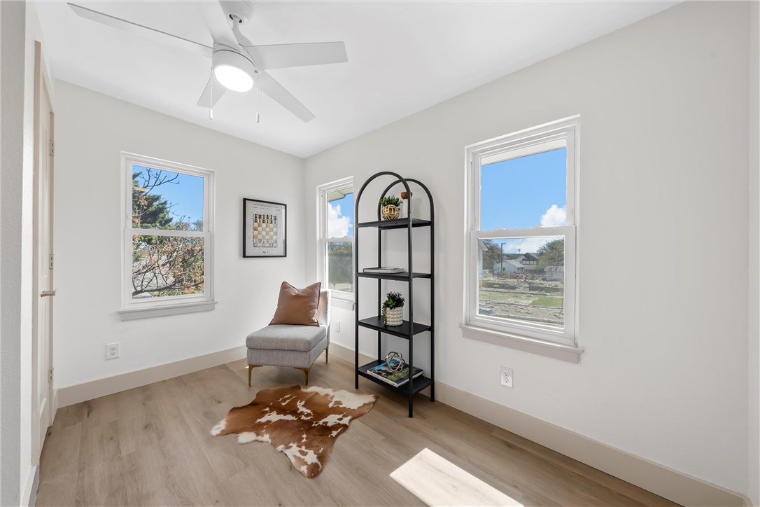 2211 Morrow Avenue Waco, TX 76707 - Photo 26 of 39 a living room with furniture and a window