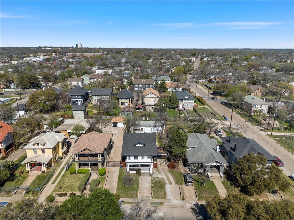 2211 Morrow Avenue Waco, TX 76707 - Photo 36 of 39 an aerial view of a city