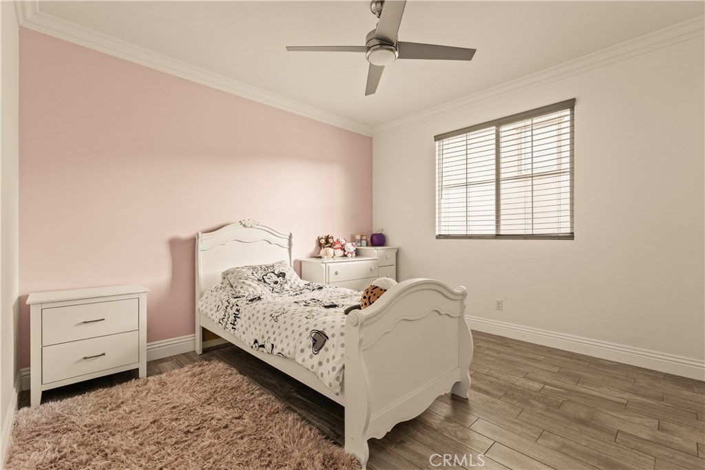 24320 Sterling Ranch Road Canoga Park, CA 91304 - Photo 19 of 45