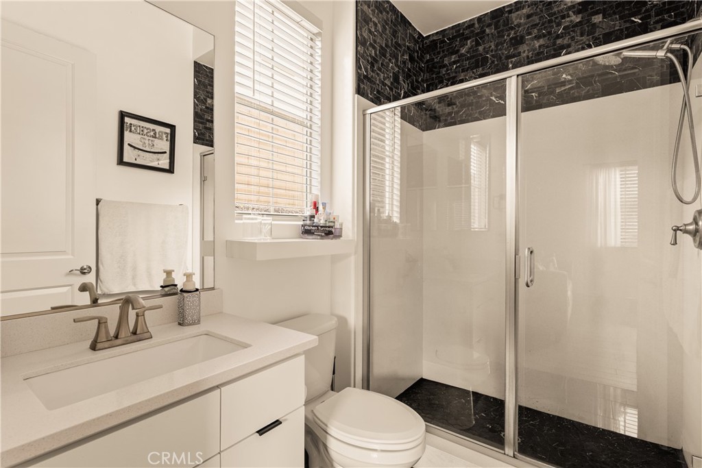 24320 Sterling Ranch Road Canoga Park, CA 91304 - Photo 27 of 45